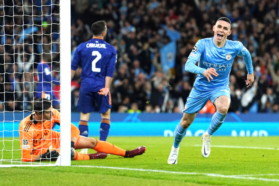 Phil Foden traf per Kopf zum zwischenzeitlichen 3:1 für Manchester City