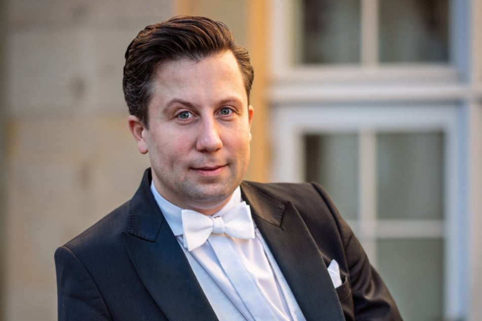 Generalmusikdirektor Benjamin Reiners (42).