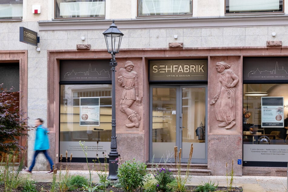 Das Geschäft befindet sich im Herzen der Zwickauer Innenstadt.