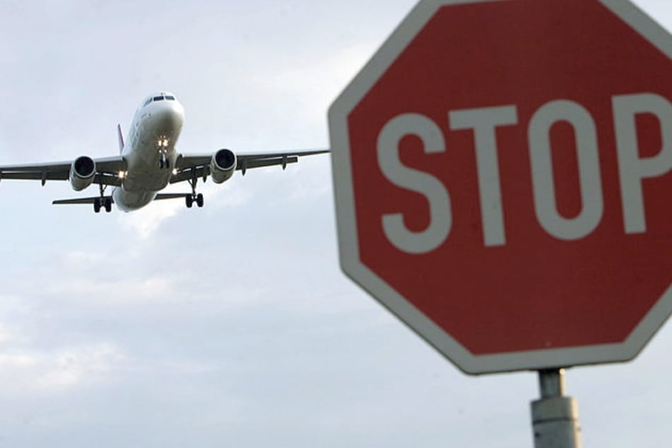 Dutzende Flüge gestrichen! Flughafen-Mitarbeiter in Dresden und Leipzig streiken