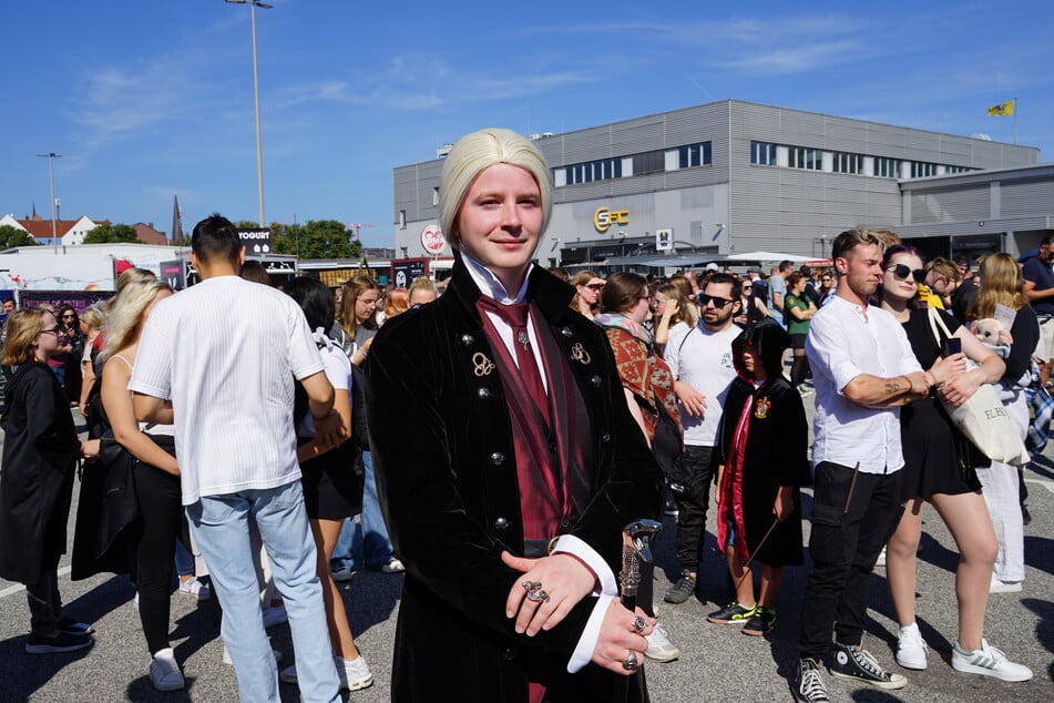 Tobias (24) aus Schleswig-Holstein verkleidete sich mit viel Liebe zum Detail als Lucius Malfoy: sogar der Gehstock mit Schlangenkopf war dabei.