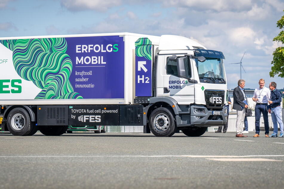 In Zwickau wurde der erste mit Wasserstoff-Brennstoffzellen betriebene Lkw made in Zwickau hergestellt.