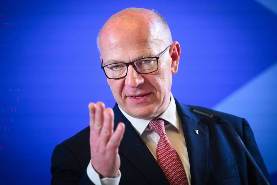 Kai Wegner (53, CDU) konnte 2023 einen überlegenen Wahlsieg mit seiner Partei feiern, gerät jetzt aber zunehmend unter Druck.