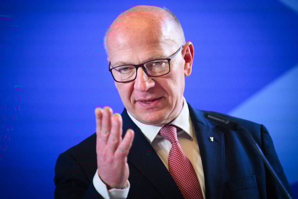 Berlins Regierender Bürgermeister Kai Wegner (53, CDU) fordert, Gewalt gegen Frauen konsequent zu bekämpfen.