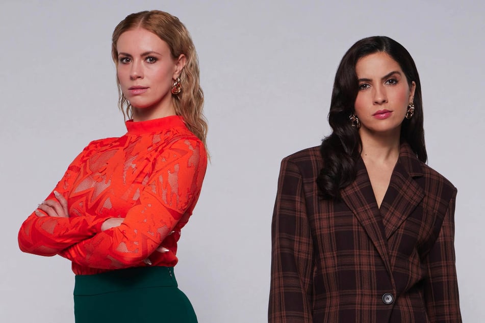 Zoe (l.) und Laura belauern sich weiterhin - wie lange kann das noch gutgehen?