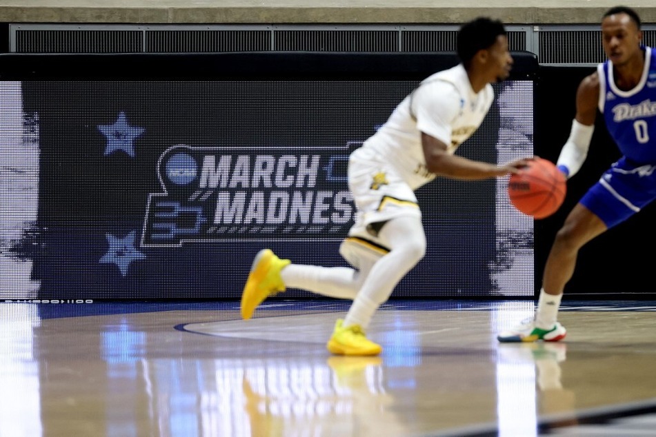 College basketball Who will slide into March Madness ahead of
