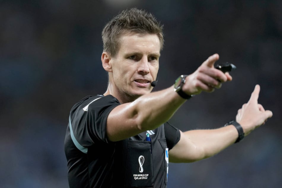 Markus Merk stellt Deutschlands einzigem WM-Referee Daniel Siebert (38) ein gutes Zeugnis aus.