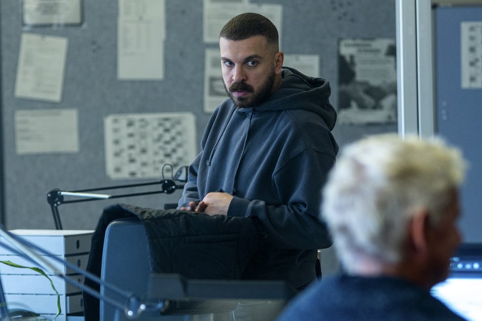 Hamza Kulina (Edin Hasanovic, 33) dachte, er würde nun ruhigere Dienste haben.