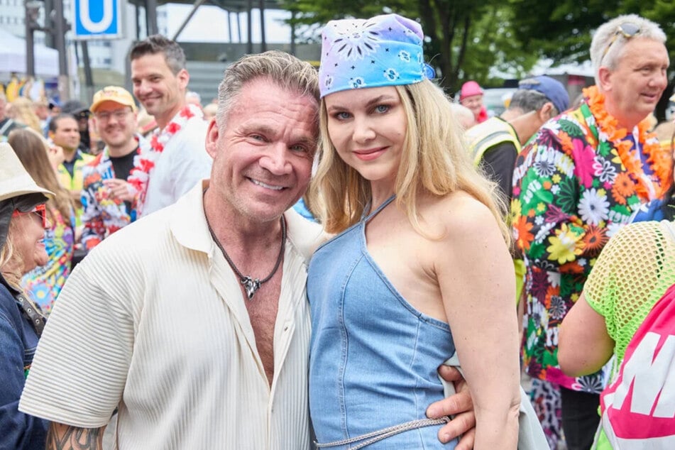 Peter Klein (58) und Yvonne Woelke (46) haben sich als Paar geoutet, nachdem Peter sich von seiner Frau Iris getrennt hatte. (Archivfoto)