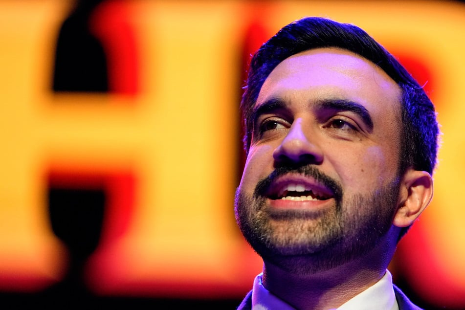 Trotz Drohungen von Trump: Linker gewinnt Bürgermeisterwahl in New York