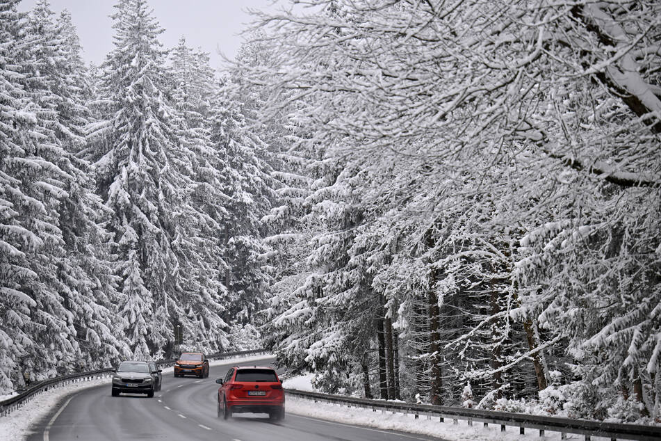 Wintereinbruch in Oberhof: Polizei geht gegen Drifter vor