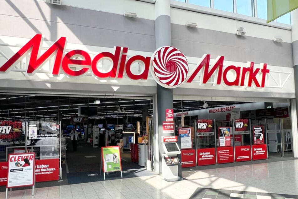 MediaMarkt Halle-Peißen auf der Saarbrücker Straße 2.