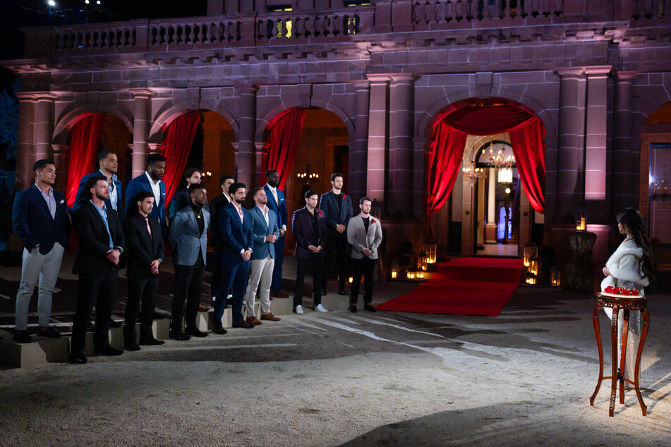 The Bachelorette saw three contestants go home in week 3.