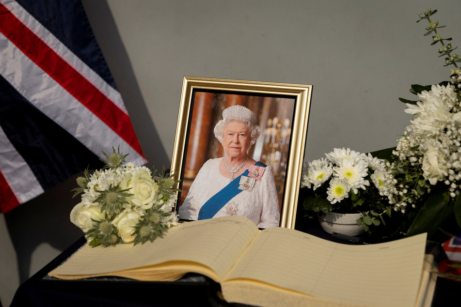Tributes to Queen Elizabeth II have continued to flow from famous faces.