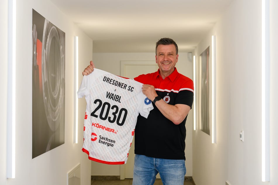 DSC-Trainer Alexander Waibl (57) bleibt bis 2030 dem Verein treu.