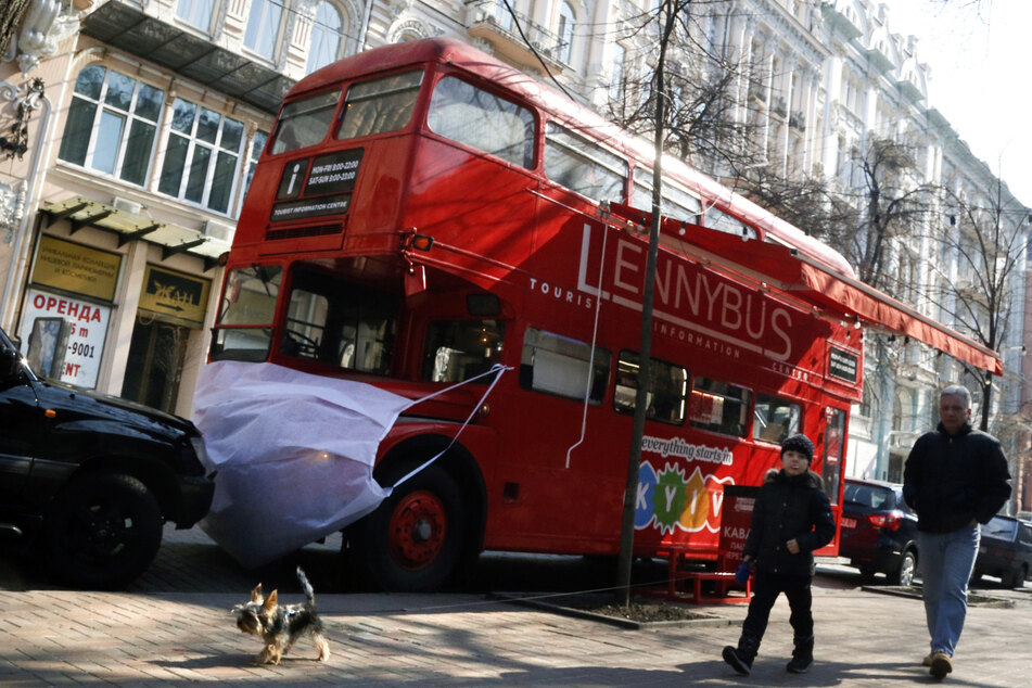 In Kiew steht ein Doppeldeckerbus als Café zur Verfügung. (Archivbild)