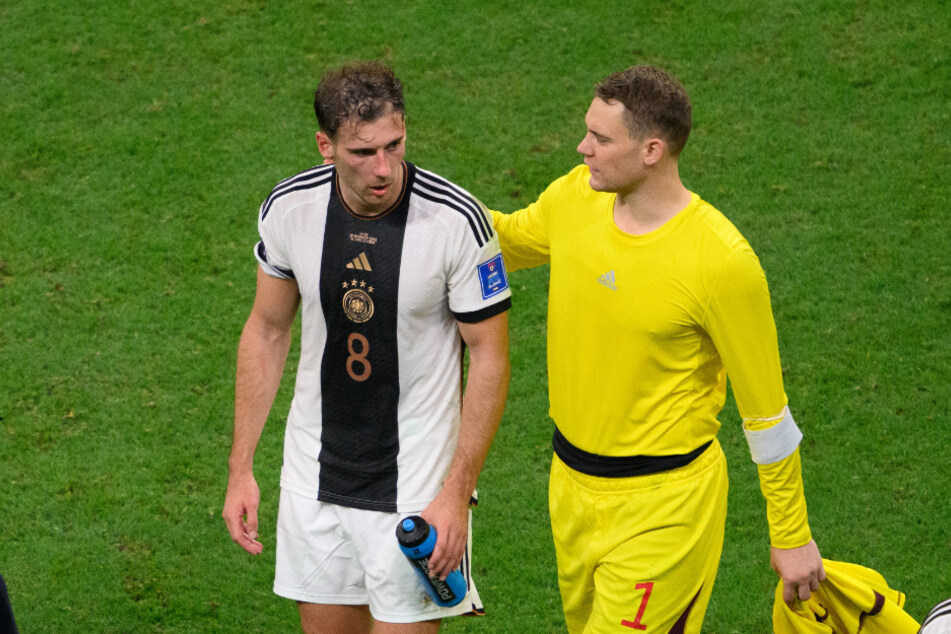 Leon Goretzka (27, links) und Manuel Neuer (36) sollen sich am meisten für einen Protest bei der WM in Katar eingesetzt haben.