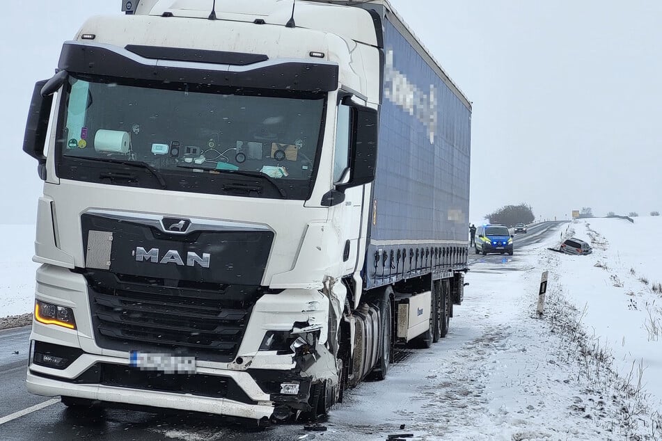 Durch den Unfall kam es zu Verkehrsbehinderungen.