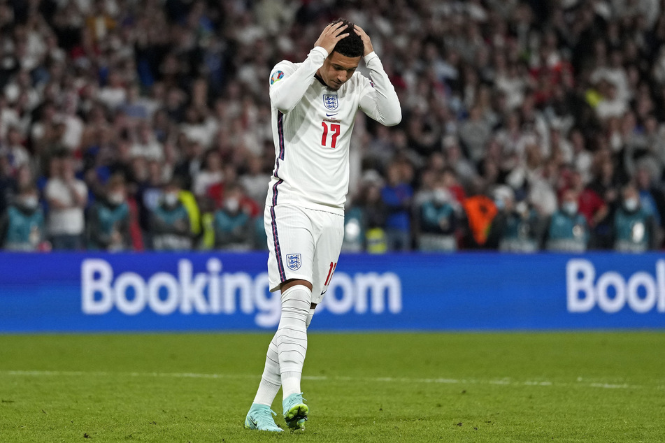 Auch Jadon Sancho (21) vergab seinen Elfer und wurde beleidigt. Jetzt greift die englische Justiz durch.