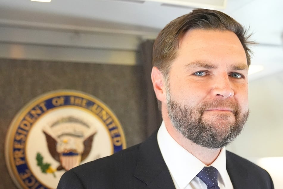 JD Vance brings chaos to small town while visiting "poshest" farm shop in the UK