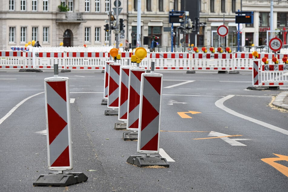 Für den Autoverkehr ist der Roßplatz noch immer gesperrt.