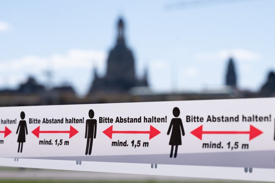 Trotz solider Corona-Zahlen heißt es weiter: Abstand halten.