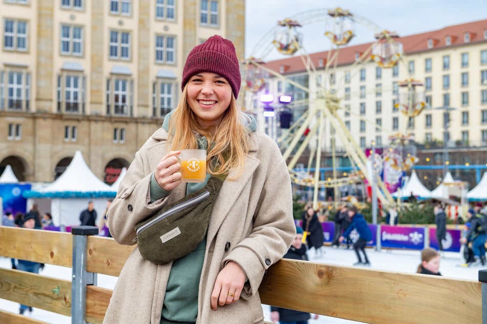 Bevor sich Lilly auf das Eis wagt, wärmt sie sich mit einem alkoholfreien Punsch auf.