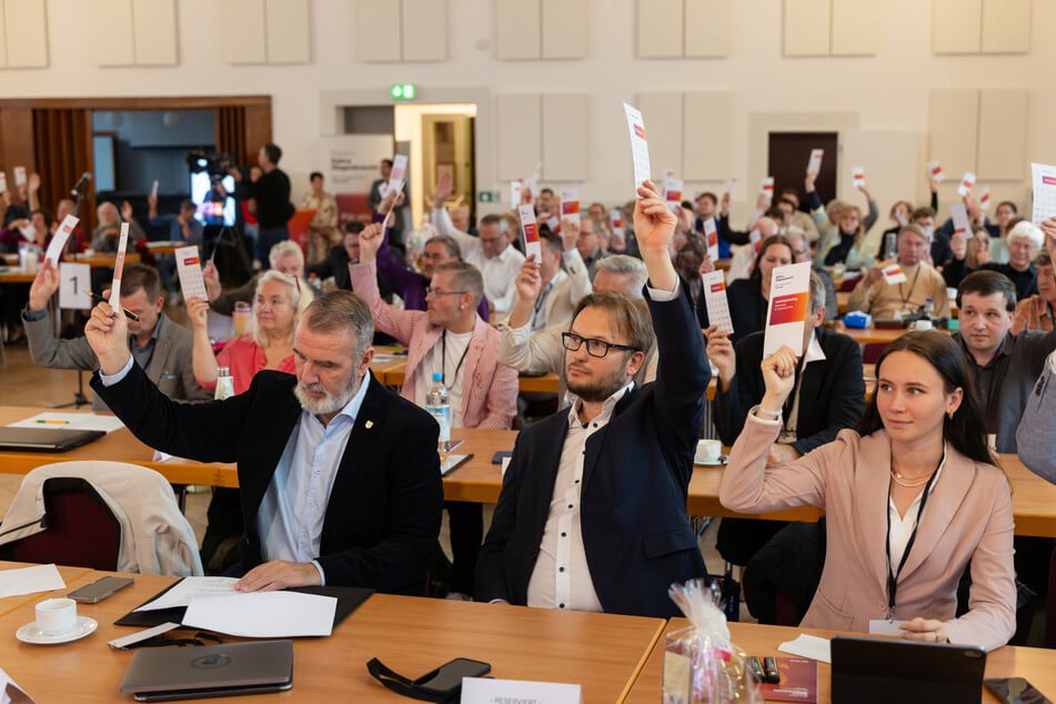 Das Thüringer BSW hält an diesem Wochenende seinen Landesparteitag in Bleicherode (Landkreis Nordhausen) ab.