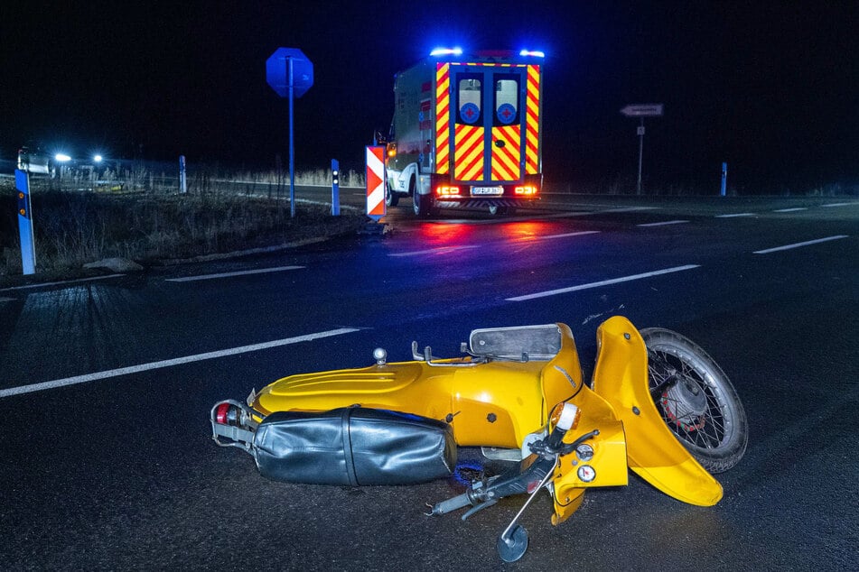 Audi-Fahrer kollidiert in Ostsachsen mit Rentner auf Schwalbe