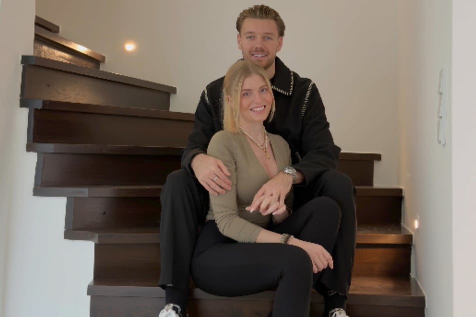 Antonia Hemmer (25) und ihr Freund Leopold planen ein neues Podcast-Projekt.