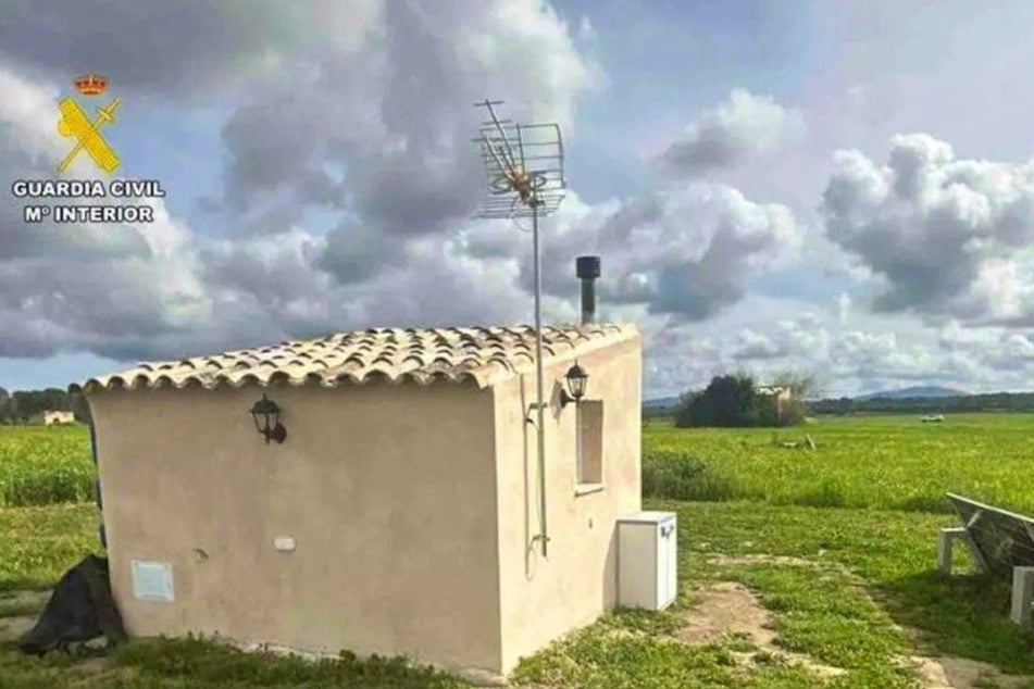 Dieses "Häuschen" sorgte im Netz für Empörung. Der Eigentümer verlangte für den ausgebauten Schuppen mehr als 600 Euro Miete.