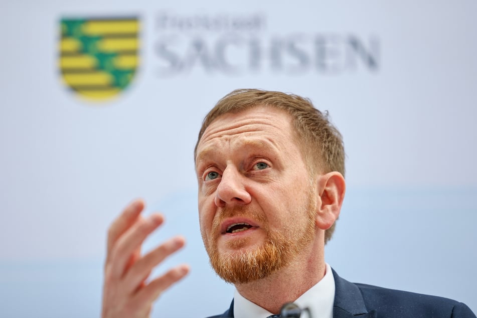Sachsens Regierungschef Michael Kretschmer (48, CDU) will stärker gegen Demokratiefeinde auf dem Messenger "Telegram" vorgehen. (Archivbild)