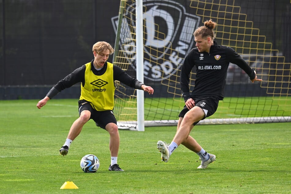 Kevin Ehlers (23, r.) hat es aus dem Nachwuchs zu den Profis geschafft. Er ist ein Vorbild für Jungs wie Jonas Oehmichen (20, l.).