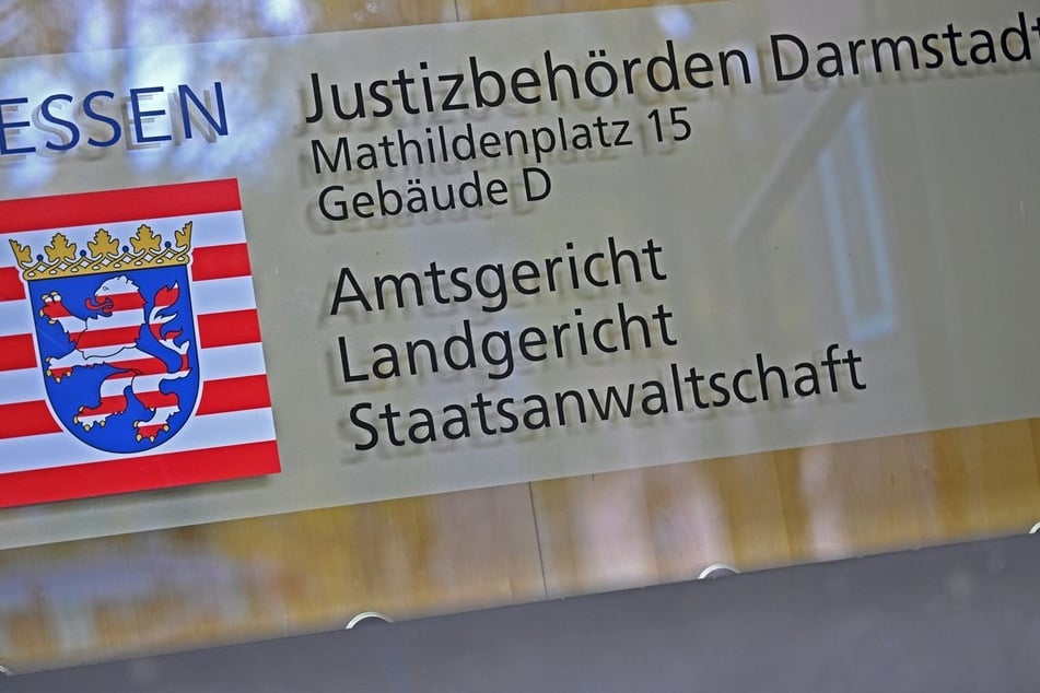 Der Fall wurde vor dem Landgericht Darmstadt verhandelt.