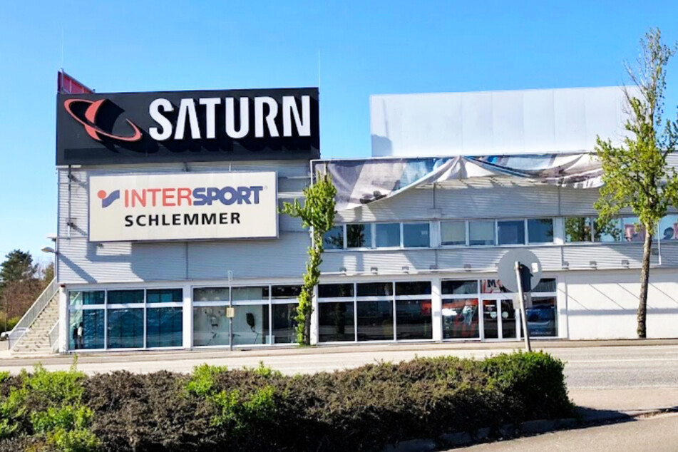 SATURN Kaiserslautern auf der Merkurstraße 62-64.