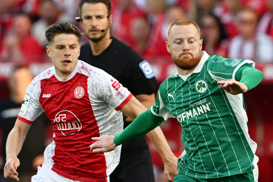 Transfermarkt im Ticker: Zweitligist macht bei Paul Will Nägel mit Köpfen