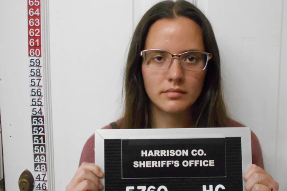 Corissa A. McCalister (21) umgeht noch einmal eine Haftstrafe nach einem Missbrauchsverbrechen.