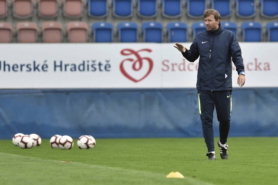 Petr Vlachovsky (42) ist von der UEFA zu einer lebenslangen Sperre verurteilt worden.