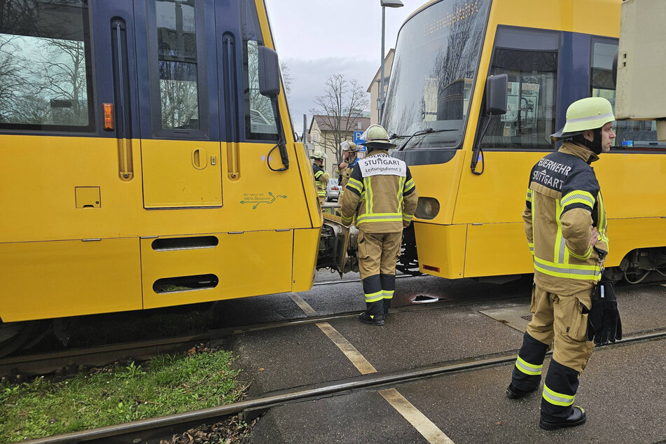 Die Stuttgarter Feuerwehr meisterte den besonders emotionalen Einsatz schließlich mit Bravour.
