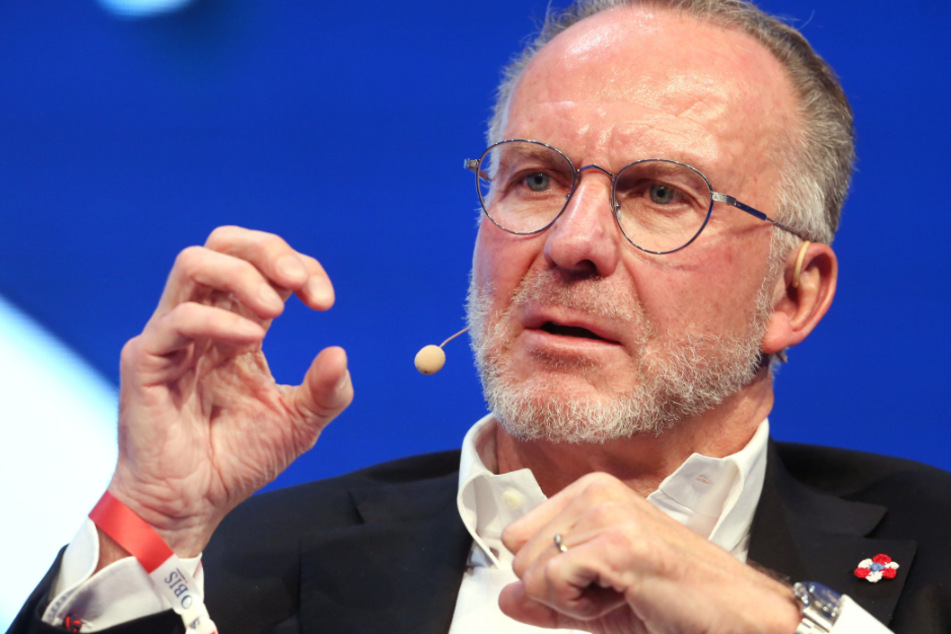 Karl-Heinz Rummenigge hat sich deutlich zu einem möglichen Abbruch der Fußball-Bundesliga geäußert.