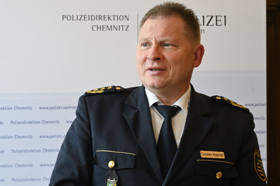 Der Chemnitzer Polizeipräsident Carsten Kaempf (55) sorgt sich um immer intensivere Gewalttaten.