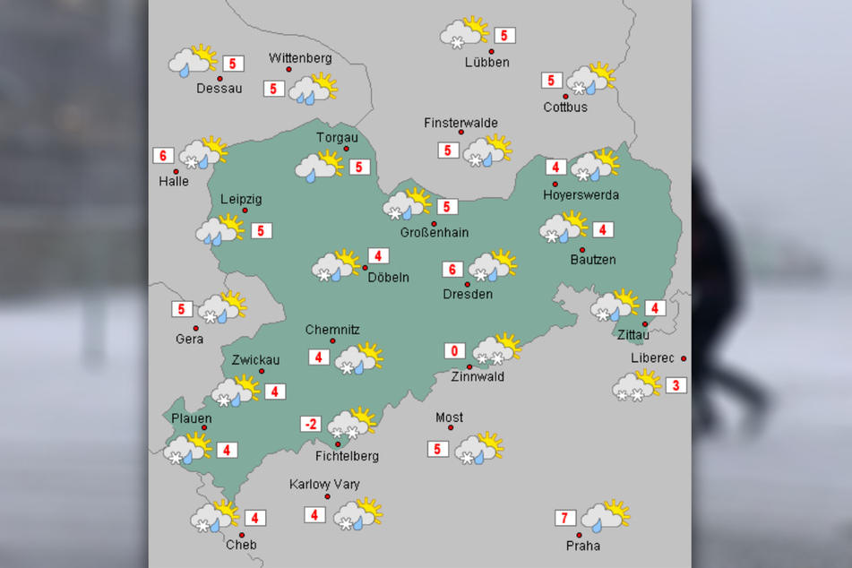 Die Wetterkarte macht es deutlich: jede Menge Wolken, dazu auch Schnee in weiten Teilen Sachsens.