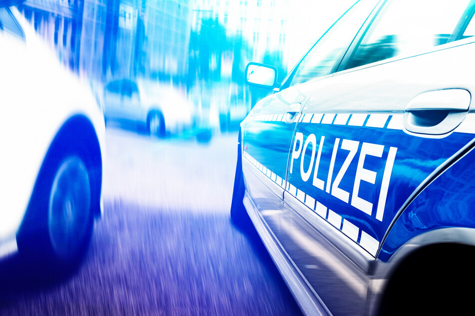 Schüsse im Landkreis Sömmerda: Mehrere Streifenwagen im Einsatz
