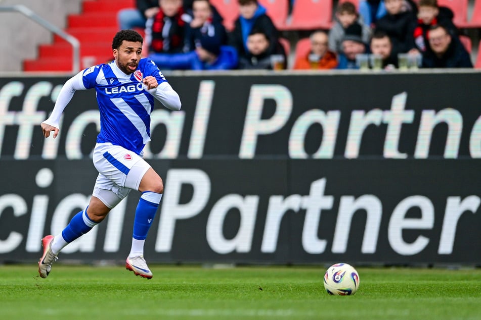 An Sprinten ist für Leon Guwara (29) seit Wochen nicht zu denken, den Linksverteidiger plagt eine komplizierte Verletzung des Oberschenkels.