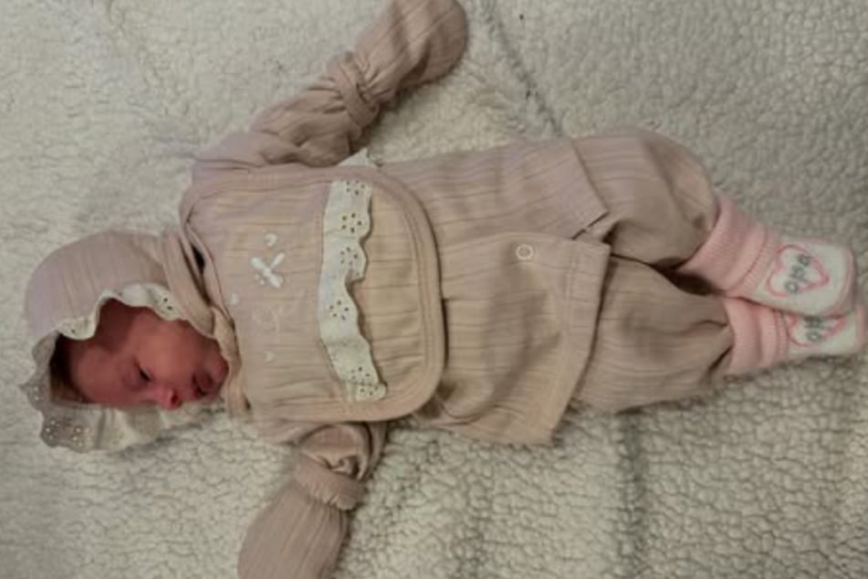 Die kleine Aria wog bei ihrer Geburt am Dreikönigstag gerade einmal 2640 Gramm.