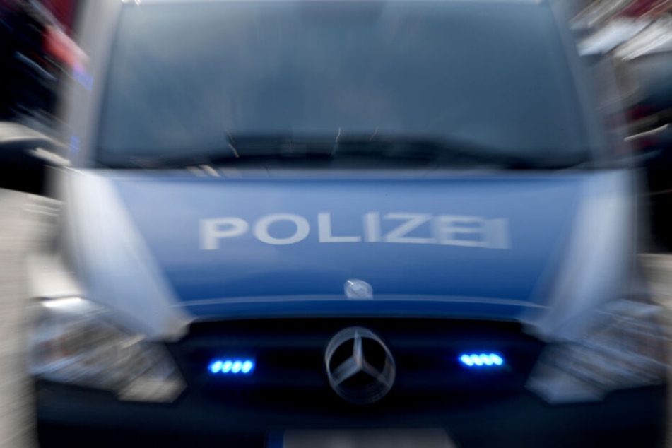 Der Mann ist der Polizei als gewalttätig bekannt (Symbolfoto).