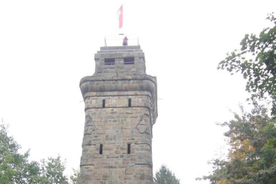 Der Bismarckturm ist 23 Meter hoch und oben angekommen habt Ihr einen tollen Ausblick.