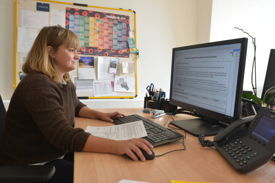 Nora Zill (35) von der Hochschule Mittweida will wissen, wie Menschen über 50 mit dem Internet umgehen.