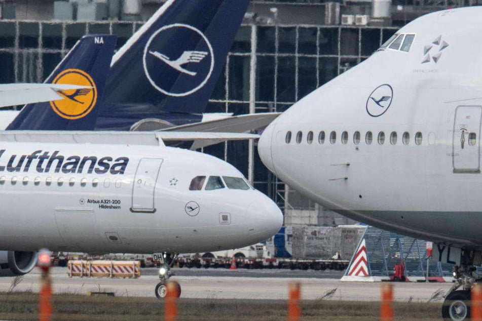 Die wirtschaftlichen Auswirkungen der Coronavirus-Epidemie macht auch der Lufthansa zu schaffen (Archivbild).