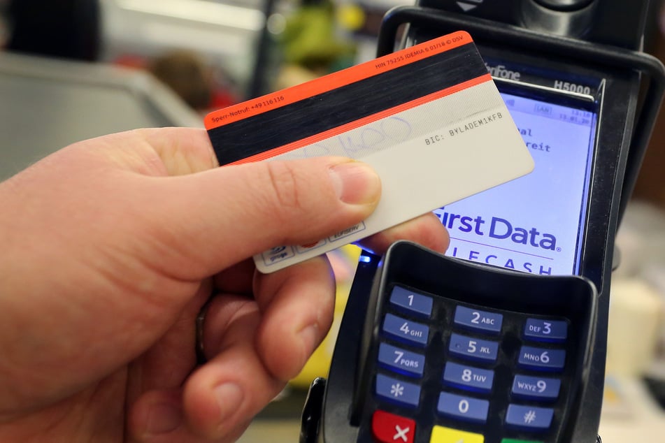 Störung bei Zahlungsterminals: Kunden können teilweise nicht mit Karte bezahlen!